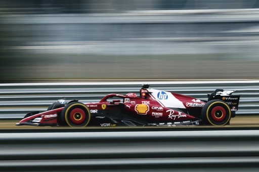 Ferrari - Így őrjöngtek a Ferrari-rajongók, amikor meglátták az SF-25-öt a pályán