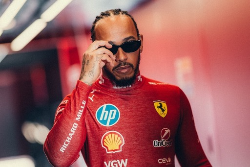 McLaren - “Nem csoda, hogy sokan megkérdezik, miért ül Hamilton a vörös autóban”
