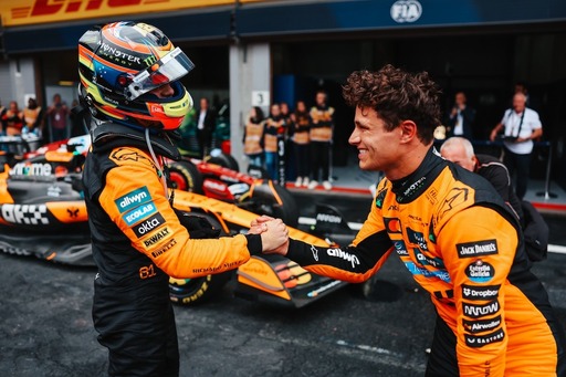 McLaren - „Ez lehet az egyetlen esélyük” – komoly üzenet Norrisnak és Piastrinak