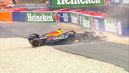 Red Bull Racing - Verstappen is kicsúszott – a kavicságyban fejezte be az edzést a hazai kedvenc (videó)