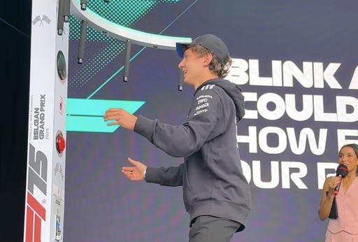 Mercedes - A pályán kívül is összemérte képességeit Russell és Antonelli