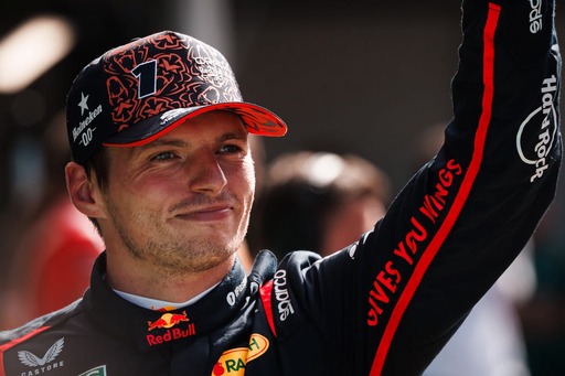Verstappen egyre jobban élvezi az apaságot, Lily minden héten új arcát mutatja