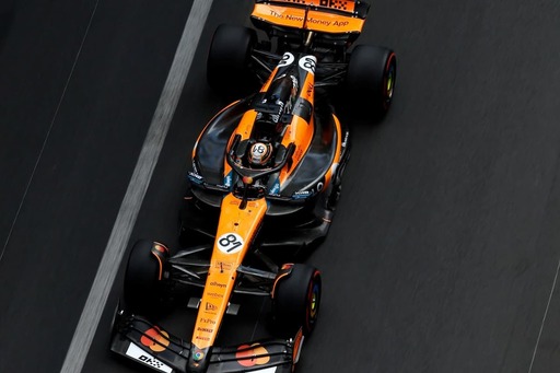 McLaren - Brad Pitt valódi McLaren Forma-1-es autót tesztelhetett Austinban