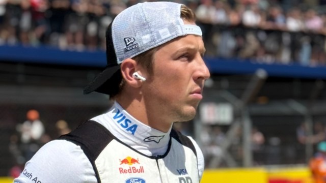 Racing Bulls - Liam Lawson feladná a Red Bull-álmot a győzelmekért