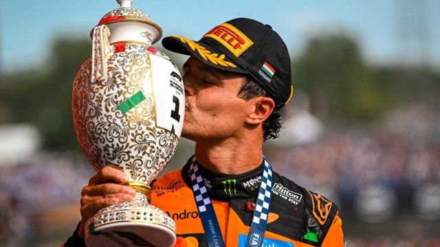 McLaren - Norris reméli, mindkét Mercedest ki fogják zárni