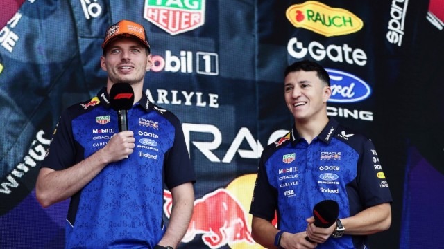 Aston Martin - Kimarad a sajtótájékoztatóról Max Verstappen, Alonso és Newey lesz a fókuszban a Hungaroringen