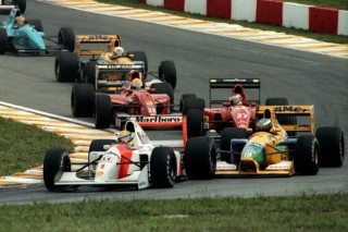 Ferrari - Jean Alesi árverésre bocsátja 33 éves, V12-es F1-es Ferrariját