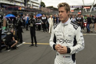 Mercedes - Brad Pitt nem lelkesedett Hamilton megjegyzéséért, emiatt írták át az „F1” filmet