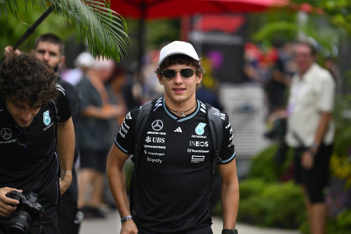 Mercedes - Antonelli önkritikus: "A pole is összejöhetett volna Szingapúrban"