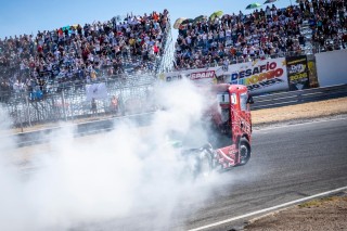 Kettős diadal Spanyolországban – Kiss Norbert és a Révész Racing csapatban is bajnok!