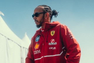 Ferrari - Hamilton aggódik: Nem szeretnék ezzel az autóval rajthoz állni!