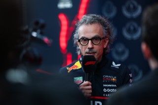 Red Bull Racing - Mekies elismerte, a kockázatos beállításokkal vakvágányra tették a Red Bullt Brazíliában