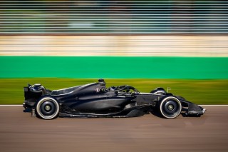 Ferrari - 900 kilométer és egy megpördülés – Kemény napokat zárt Perez Imolában