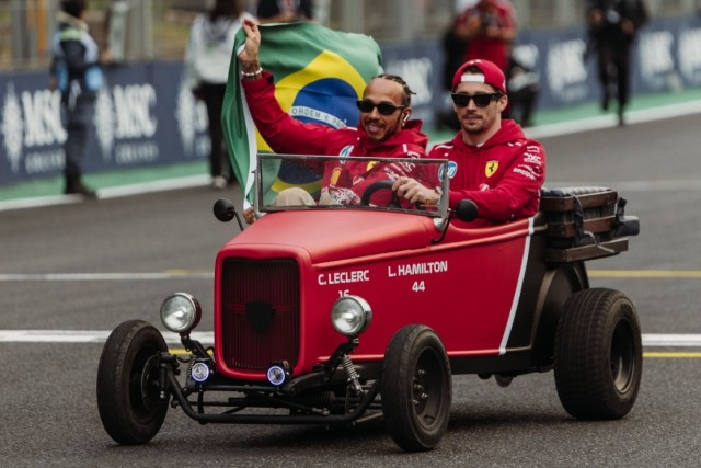 ÉLŐ F1-ES KÖZVETÍTÉS: Brazil Nagydíj - Futam (LIVE)