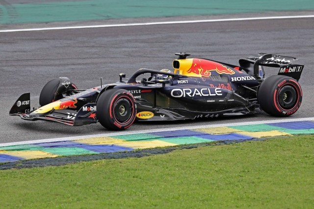  és  - Hibázott a Red Bull azzal, hogy Verstappent másodjára is kihívták?