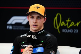 McLaren - Piastri nem enged - mindent vagy semmit elvvel vág neki a katari futamnak