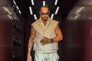 Ferrari - Hamilton: "Ennél jobbat érdemelne a Ferrari"