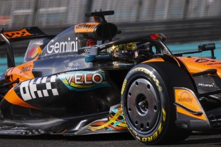 McLaren - A McLaren is beindította a 2026-os, Mercedes-motorral szerelt autóját