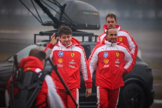 Ferrari - „Ez a magabiztosságon múlik” – a szakértő reméli, a Ferrari hallgatott a pilótáira