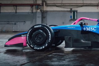 Alpine - Csúcstechnológiás fegyvert vet be az Alpine a felzárkózás érdekében