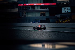 Red Bull Racing - Előkerült egy közeli fotó Hadjar balesetéről - veszélyben a folytatás?