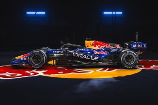 Red Bull Racing - Megérkezett a Red Bull új festése: ilyen lesz az autójuk 2026-ban (videó)