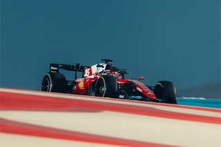 McLaren - Friss motorral és trükkös megoldásokkal érkezik a Ferrari az újabb bahreini tesztre