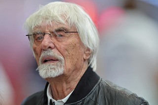 Ferrari - Ecclestone szerint Hamilton esélyes lehet a nyolcadik címre az új F1-es korszakban