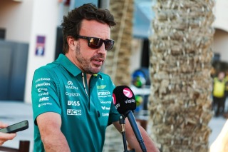 Aston Martin - Alonso a Hondáról: Csak egyetlen csapattal kellene foglalkozniuk, még sincs pótalkatrészünk...