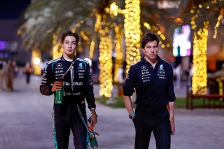 Mercedes - Toto Wolff visszaszólt a panaszkodó pilótáknak: „A nézők kiszolgálása az első”