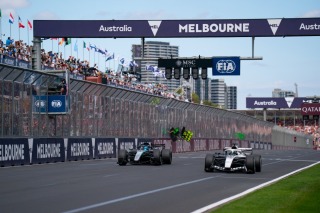 Változtat az FIA a kínai futam után? A hirtelen tempóvesztés válaszút elé állítja az F1-et