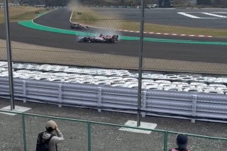 Haas - Eddig nem látott nézetből Bearman félelmetes becsapódása a Japán Nagydíjról