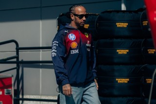 Ferrari - Vasseur: Egyre jobb a Ferrari és Hamilton kapcsolata