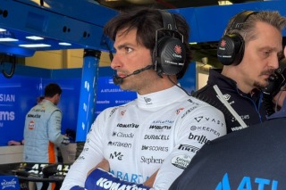Ferrari - Sainz kőkemény fellépést követel az FIA-tól a küszöbön álló motorháborúban