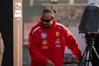 Ferrari - Közel ezer kilométert pörgetett a Ferrariba Lewis Hamilton a Pirelli teszten