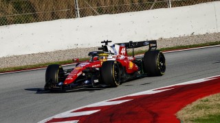 Ferrari - Hamilton még a Ferrari számaira is rácáfolt Barcelonában
