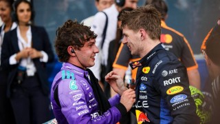 Mercedes - Két komoly akadály áll Verstappen Mercedeshez igazolása előtt