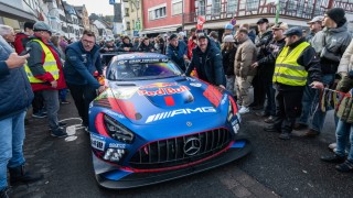 Red Bull Racing - Hiába telt meg a Nürburgring, Verstappen biztonsági okok miatt nem jelent meg a szurkolók előtt