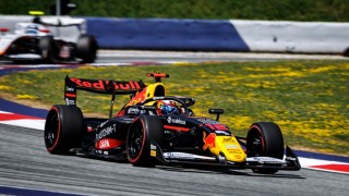 Racing Bulls - F1-es ülésről álmodik a Red Bull tehetsége, de egyelőre zárt ajtókat talál