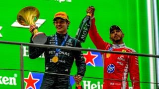 Mercedes - Lewis Hamilton nem felejt, nagyon bírja Kimi Antonellit