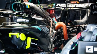 Mercedes - Támogatják a gyártók a V8-as motorok visszatérését, de van, amiből nem engednek