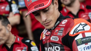 Döntött a Ducati Marquez pótlásáról, Barcelonában egyedül marad Bagnaia