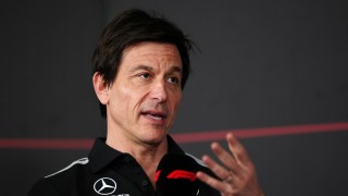 Mercedes - Wolff: Antonellinek két lábbal a földön kell maradnia