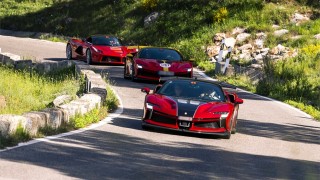 Ferrari - A Forma–1-ben bukdácsolnak, de a háttérben sosem látott pénz dől a Ferrarihoz