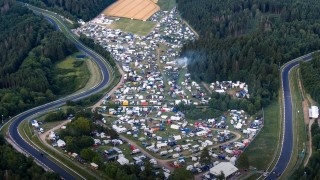 Mercedes - Russell F1-es autóval döntötte volna meg a Nordschleife körrekordját