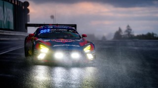 Mercedes - Nem erre számított a Mercedes, amikor Verstappen megérkezett