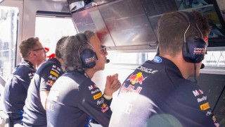 Red Bull Racing - Elnézést kért a Red Bull csapatfőnöke a kizárás után