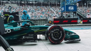 Aston Martin - Súlyos árat fizet az Aston Martin a szezon eleji hibákért