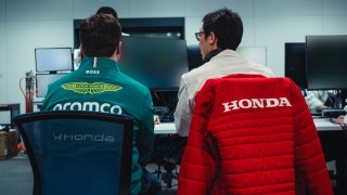„Harcképtelen irodisták a Hondánál” - egykori vezére szállt bele a motorgyártóba