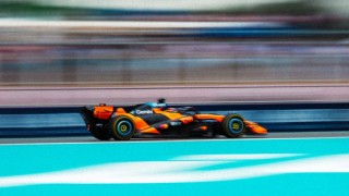 McLaren - A McLaren is rámozdulhat az új hátsó szárnyra, Brown szerint van benne fantázia